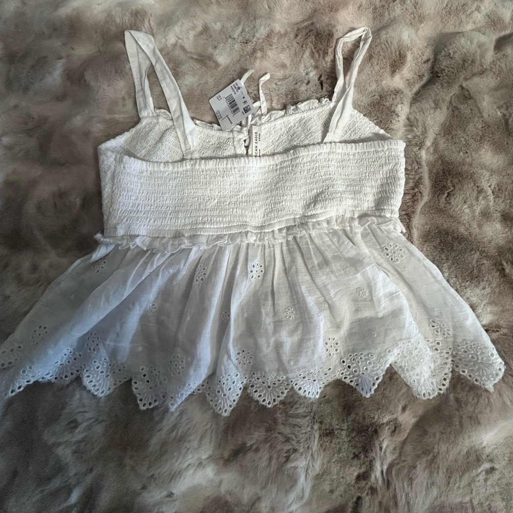 American Eagle Outfitters White Eyelet Peplum Tank - Picture 8 of 9
